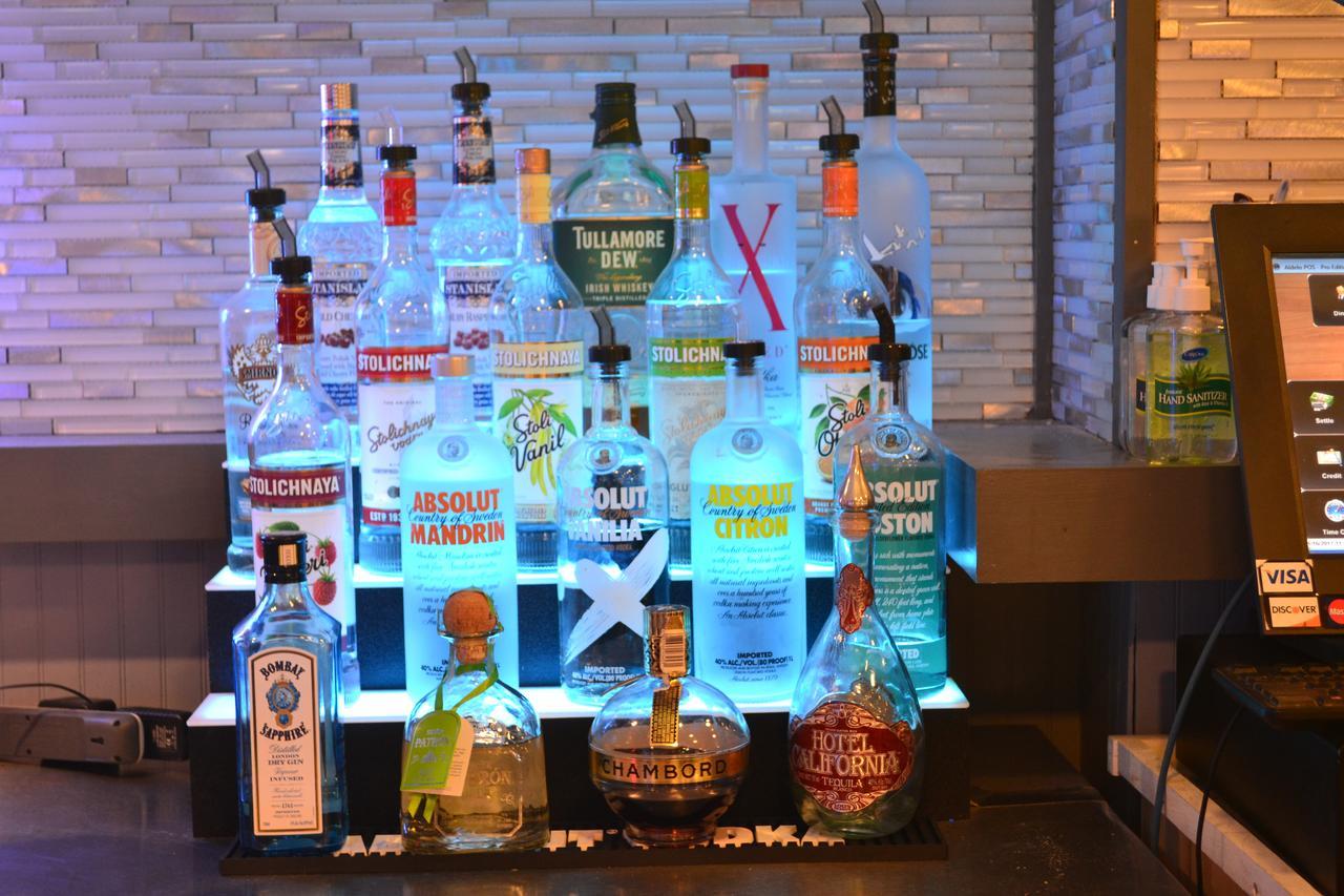 Rally Point Inn & Pub 폭스버러 외부 사진